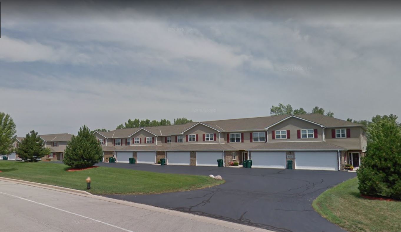 8-unit mixed-use residential building In Racine WI