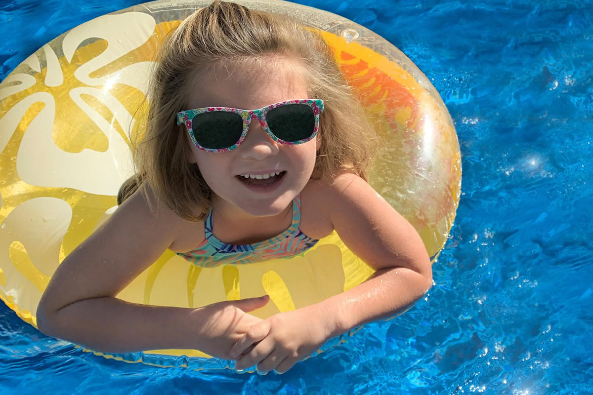 10 Ideas for creating a backyard mini pool